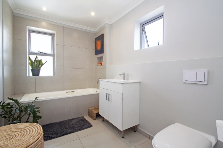 3 Bedroom Property for Sale in Bluewater Estate Western Cape
